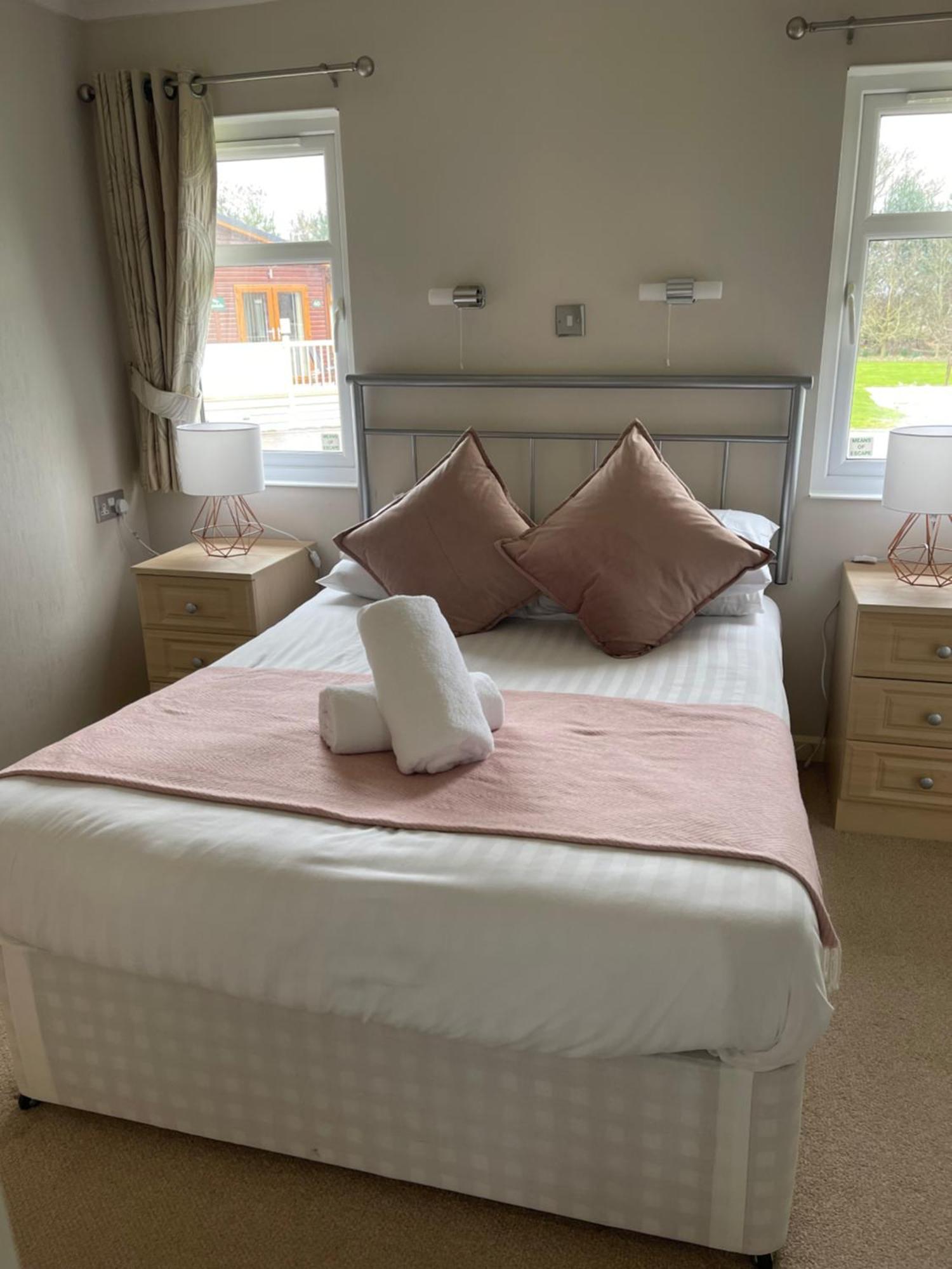 Ness Lodge Little Habton Экстерьер фото